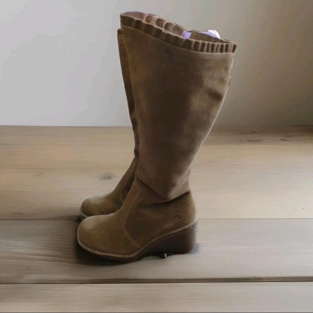 Somethin’ Else by Skechers vintage 90’s suede leather platform boots